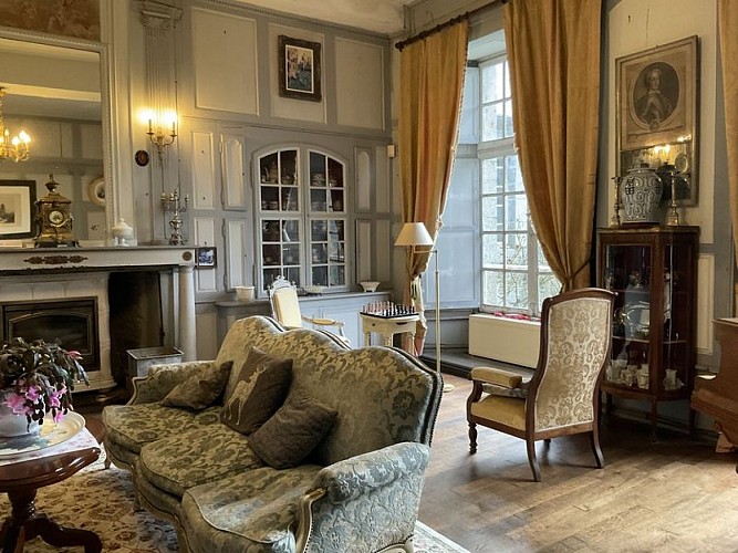 equilly-logis-vue-interieure-0