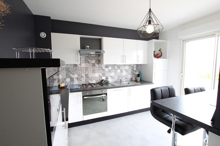 H7054-saint-martin-de-brehal-9