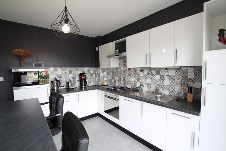 H7054-saint-martin-de-brehal-3