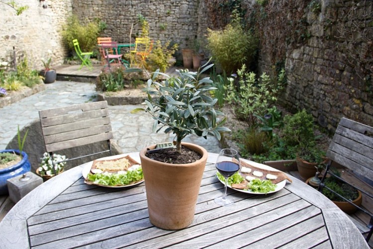 valognes-cour-sarrasine-8©mathilde-mochon