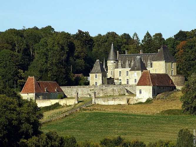 Chateau-des-Feugerets-Chapelle-Souef-800