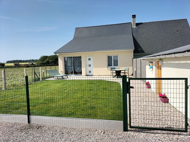 terrain entierement clos