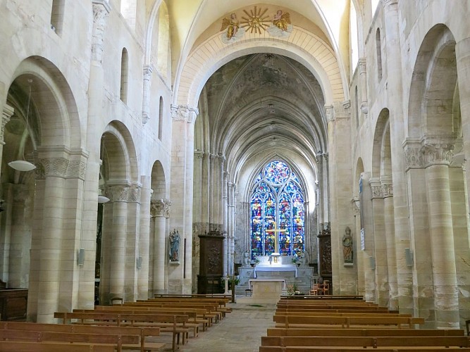 Photos Collégiale St Hildevert - Gournay-en-Bray L. Pentecôte-4