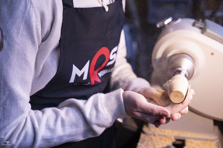 Tournage sur bois - Maison Laglasse