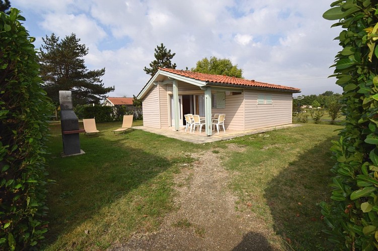 HLOAQU047FS0028B_1_chalet rénové Bergeronnette