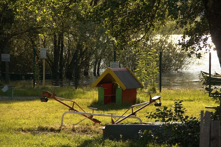 Strand Monferrat - Foxagliss : Boot- und  Stand up paddles Verleih
