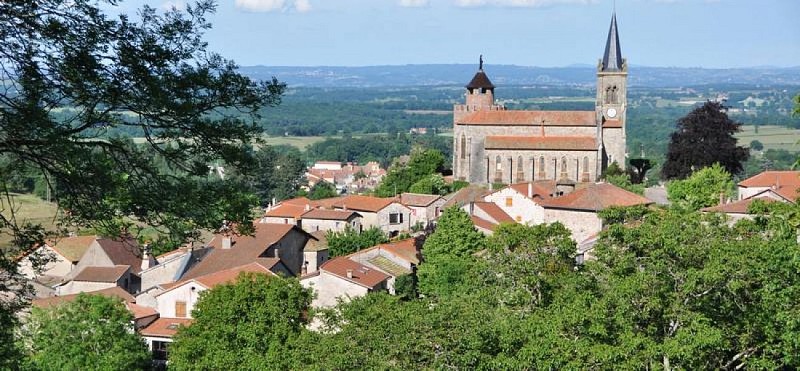 Mittelalterliches Dorf von Crozet