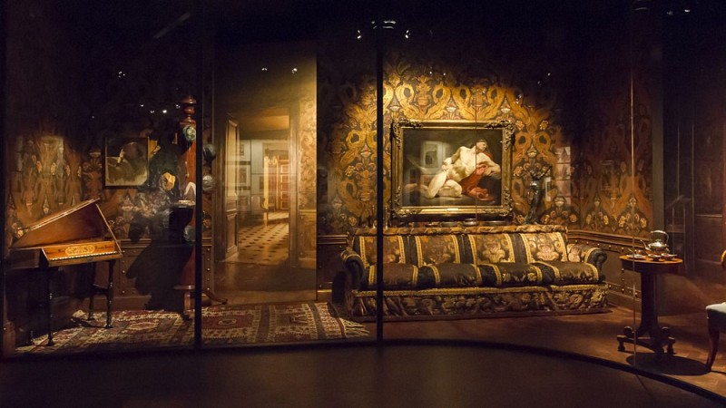 The National Center for Stage Costumes