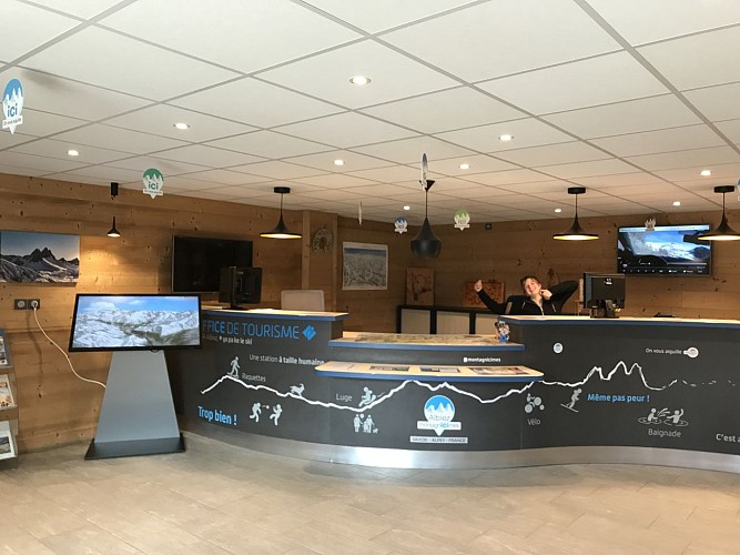 Office de tourisme Montagnicimes - Büro in Albiez-Montrond