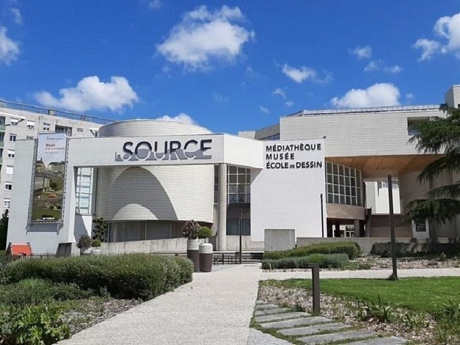 centre-culturel-la-source-a-saint-lo