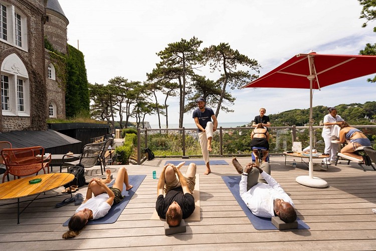 Séances à domicile ou en entreprise, ici au Donjon Domaine Saint Clair