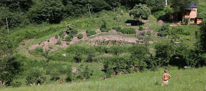 "Le Clos des Arômes" Garden