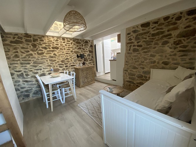 Maison charmante en pierre