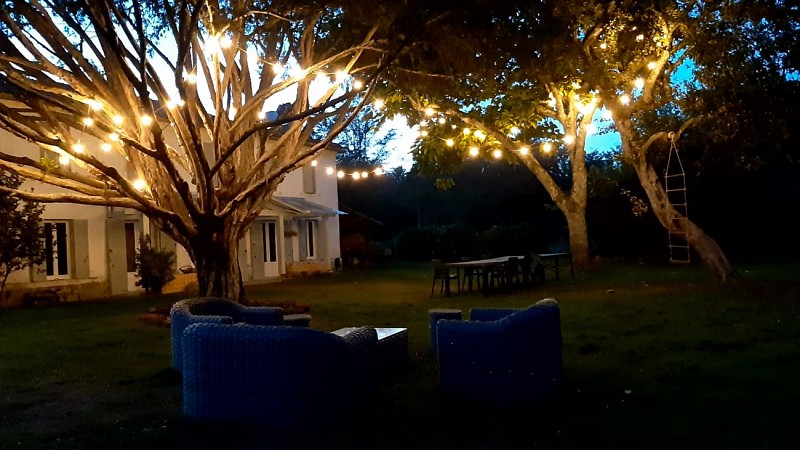 Gîte Entre Chênes et Pins la nuit 1