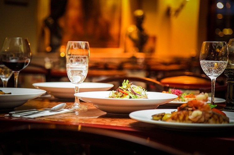restaurantanticaroma-abendbrot-939435_1280