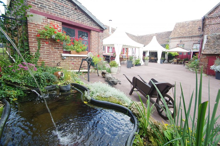 La_P_tite_cour_Rainvillers