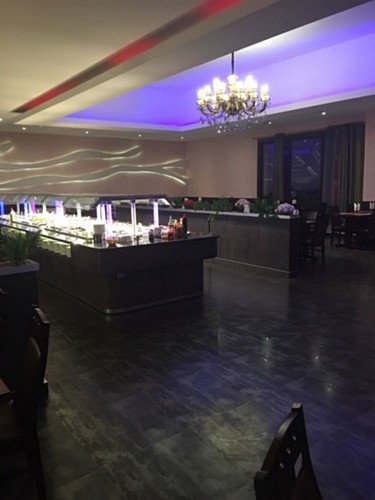 salle2 restaurant le royal©chen hairong