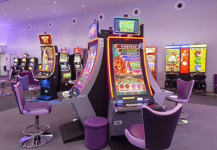 Casino-02