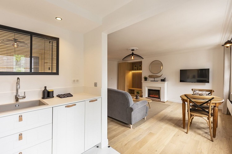 La petite Source- Honfleur - pièce de vie