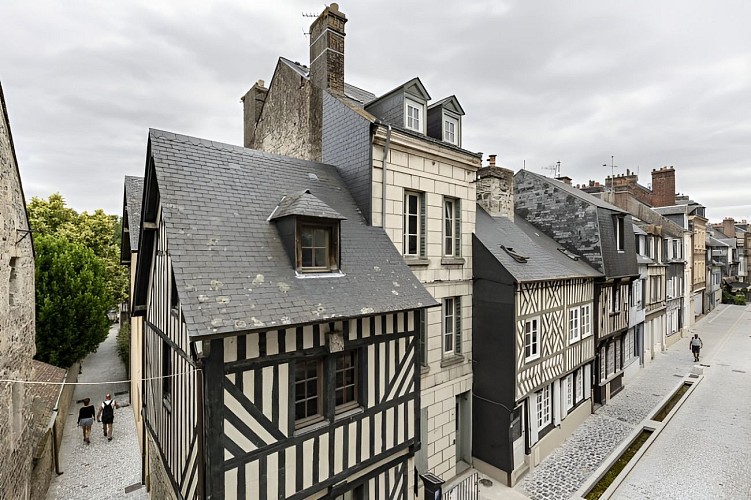 La petite Source- Honfleur - vue de la chambre