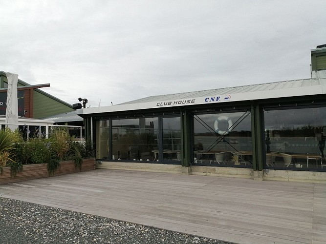 le club house