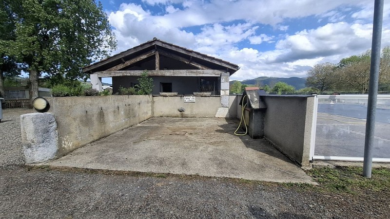 camping-es-pibous-zone-vidange-saint-bertrand-de-comminges-pyrenees31-1