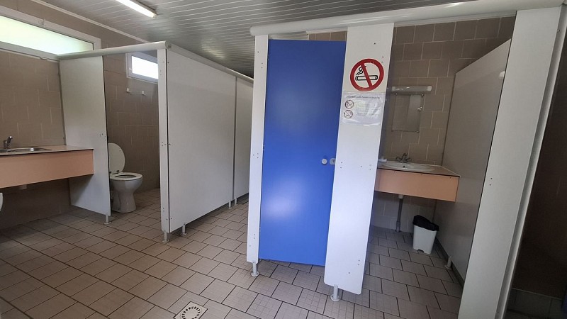 camping-es-pibous-sanitaires-saint-bertrand-de-comminges-pyrenees31