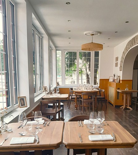 La Table de l'Hostellerie du Lys