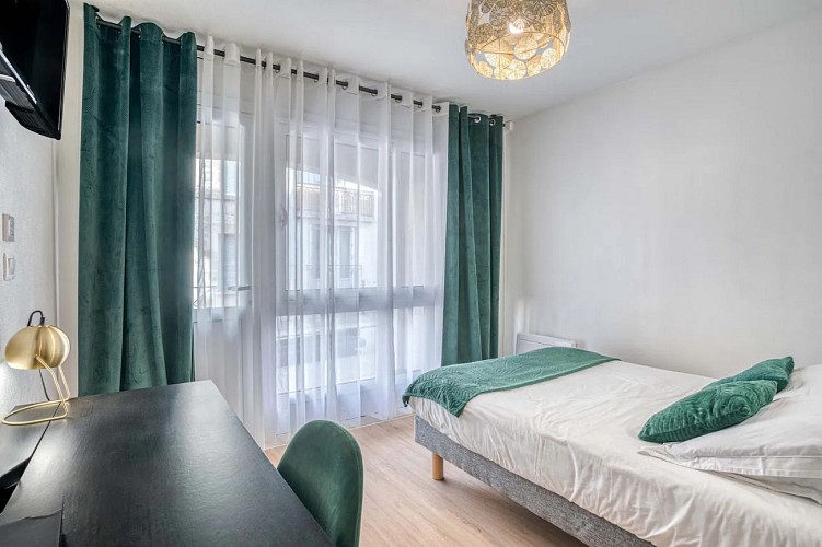 6ce1fd07-58be-4960-ade4-118bf427c5cb