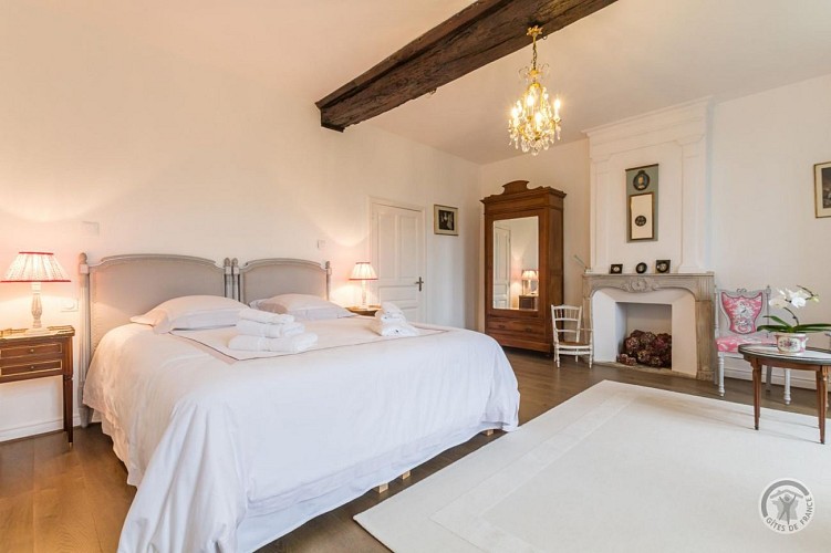 Gîtes de France G33317 : Le Presbytère au bord de l'Etang