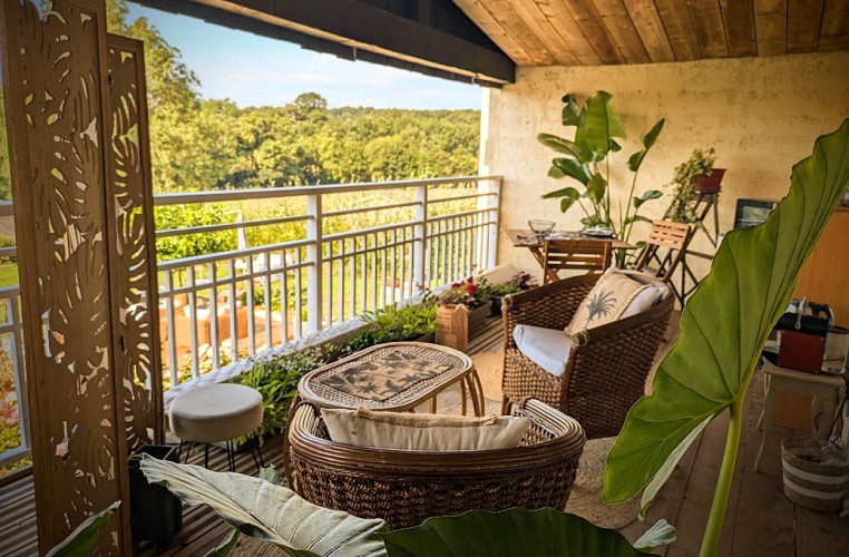 chezmurieletjeff_2025_Terrasse-chambre-des-îles