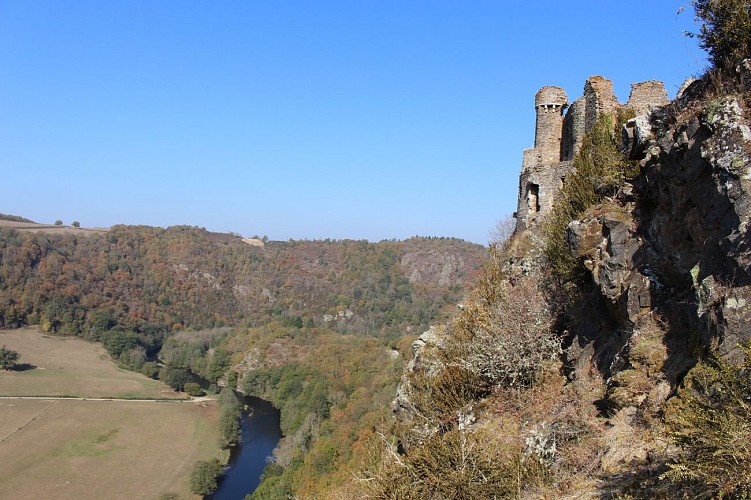 Château Rocher, forteresse médiévale