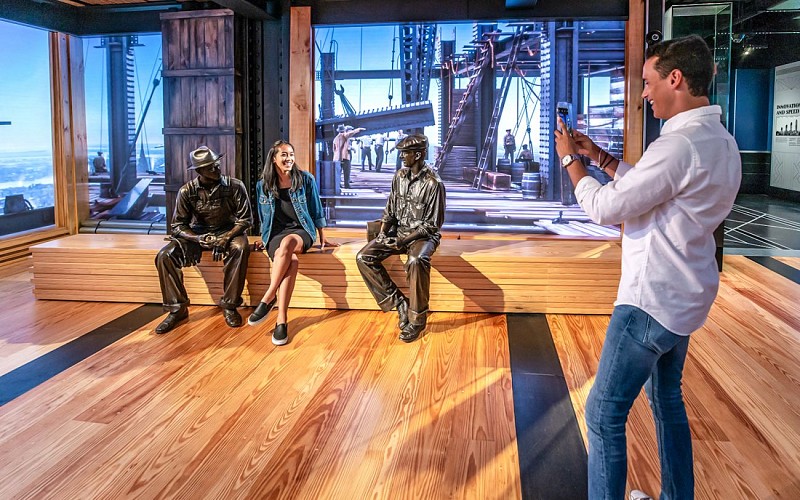 Empire State Building VIP Sunrise Experience: 86th Floor Access with Starbucks Reserve Coffee & Pastries