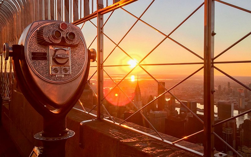 Empire State Building VIP Sunrise Experience: 86th Floor Access with Starbucks Reserve Coffee & Pastries