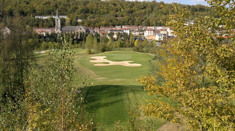 Ugolf Longwy International