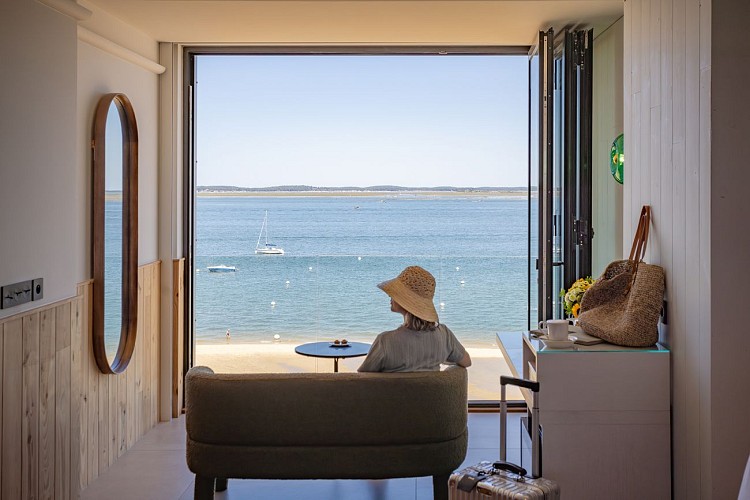 Shoot-01_LesVagues©CamilleGabarra-vraiStudio_HD_1-MD_web