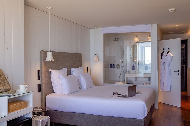 Shoot-01_LesVagues©CamilleGabarra-vraiStudio_HD_17-MD_web