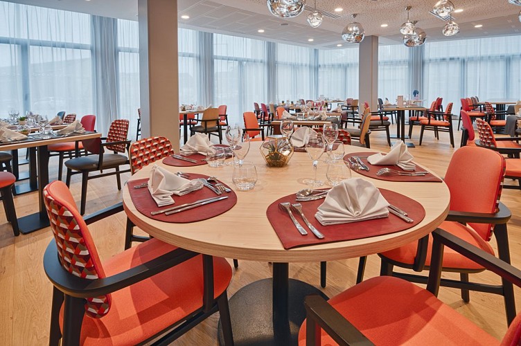 RÉSIDENCE SERVICES SENIORS DOMITYS LE PIANO - Restaurant