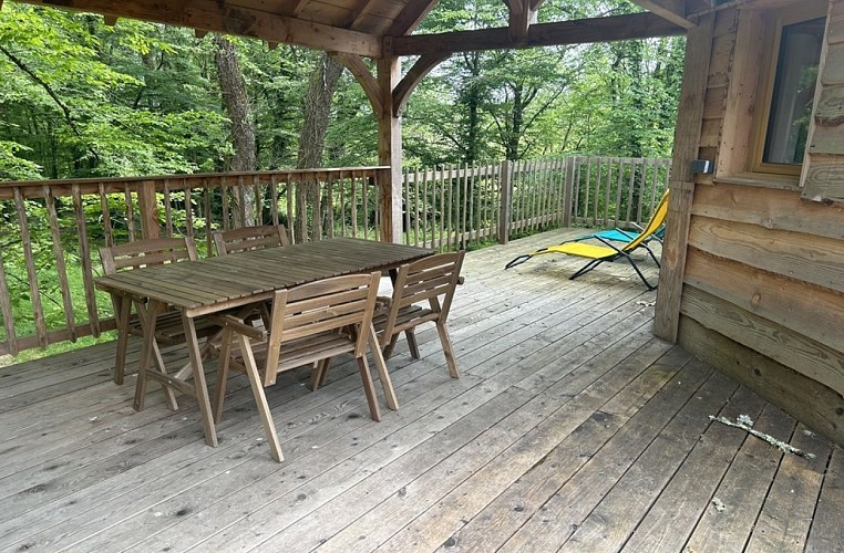 loges du temps cabane perchee