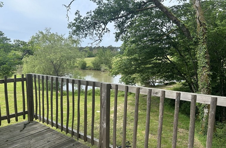 Les loges du temps | Cabane perchée dans les arbres