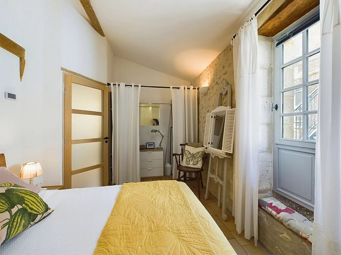 PÉRIGORD INATTENDU - Chambre d'Hôte Repos - Ribérac (RIJGERSBERG)