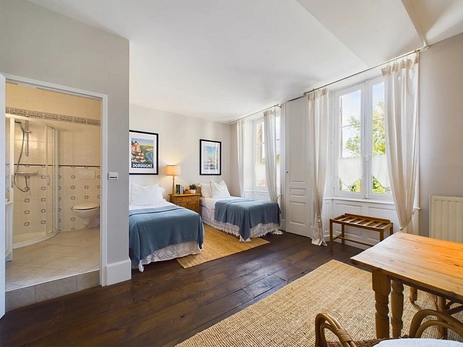 PÉRIGORD INATTENDU - Chambre d'Hôte Repos - Ribérac (RIJGERSBERG)