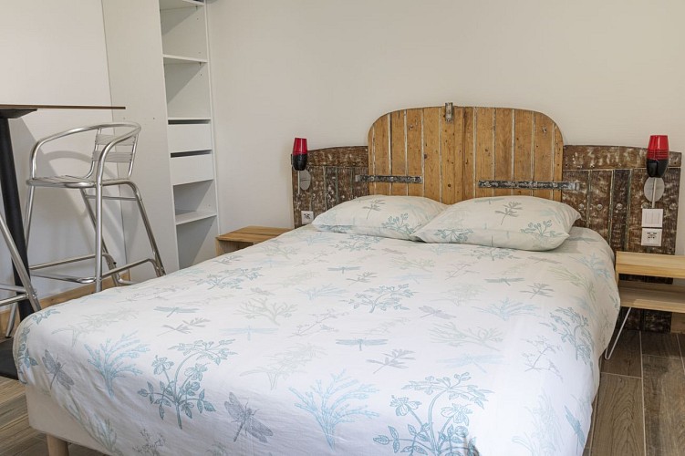 chambre fermez les volets