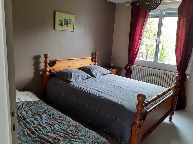 cerizay-la-vergnaie-de-l-ecluse-chambre2