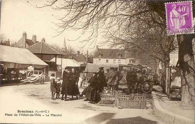 1905 Place de l'Hotel de ville