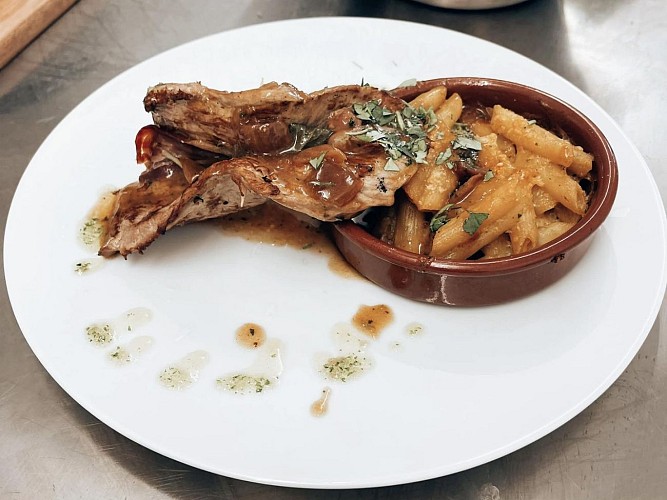 Nousty le 16 saltimboca crédit le seize