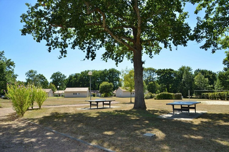Village de Gîtes de Beauclair à Douchapt 2