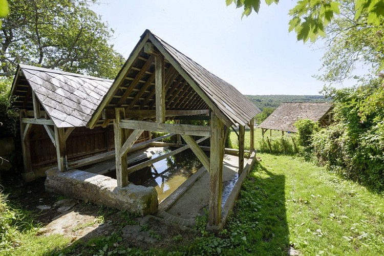 Les lavoirs St Pierre de Baileul et St Pierre sous Bailleul