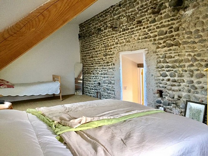 Meublé Lacay - Beyrie - chambre