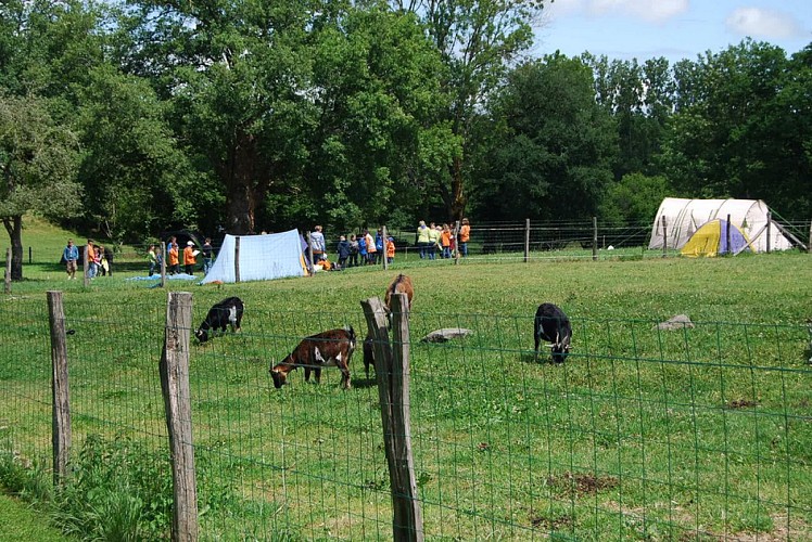 Campings - Camping La Chevauchée - Bussiere-dunoise